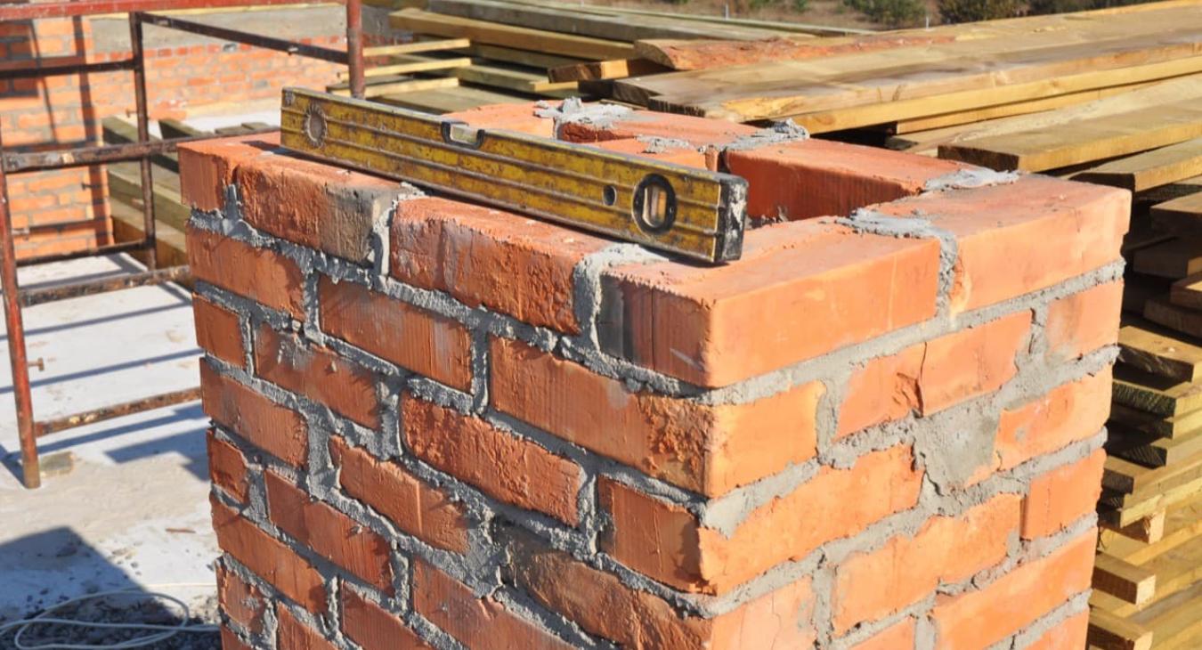 Petite maçonnerie de toiture